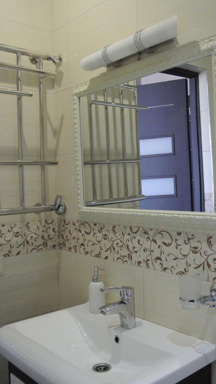 Panoramic View Apartment Poznyaky 키예프 외부 사진