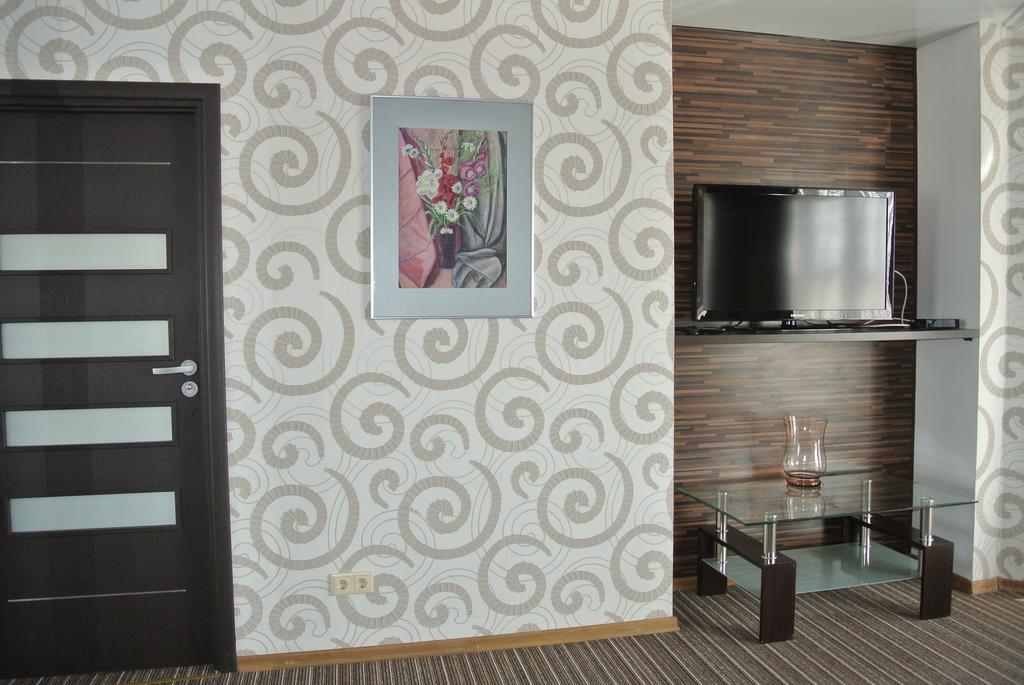 Panoramic View Apartment Poznyaky 키예프 외부 사진